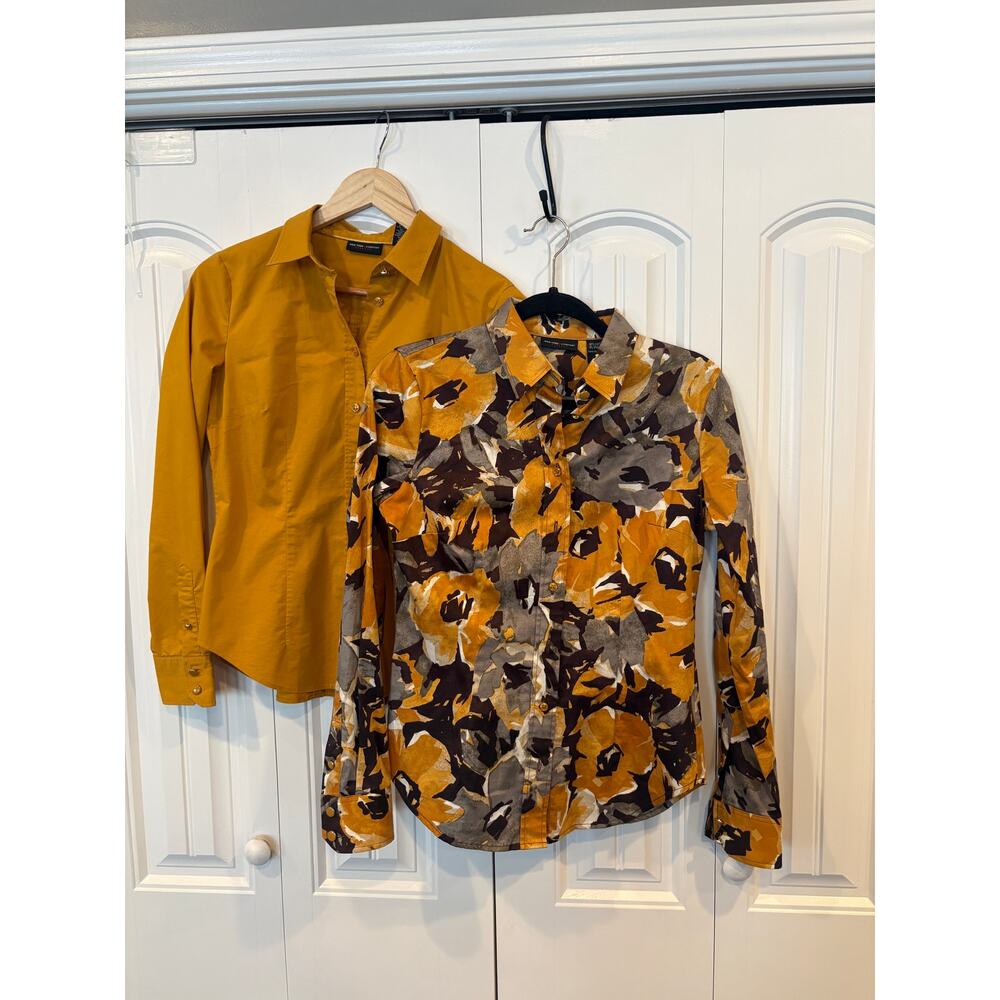 New York & Company Lot Of Two Gold And‎ Floral Button Downs Size Small